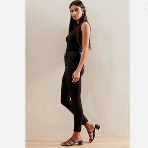Banana Republic Mid Rise Zero Gravity Skinny Jeans No Fade Black 27/4 PETITE NWT